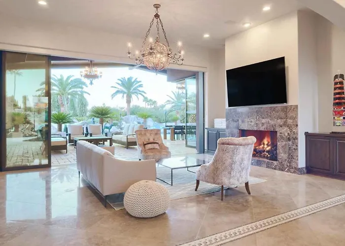 Luxury Oasis - Lazy River, Golf, Batting Cage, Gym * Scottsdale